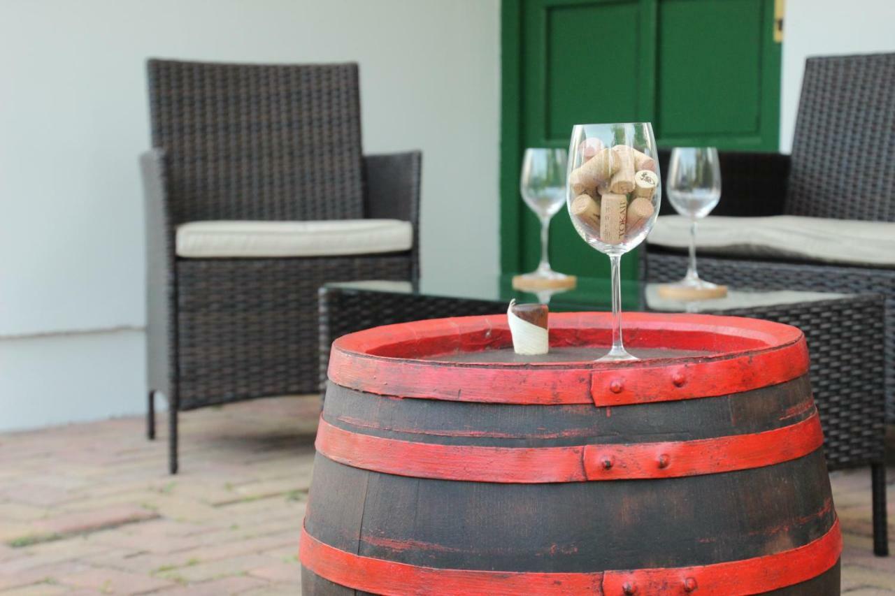 Szolohegyi Haziko - Cottage In The Vineyard Balatonszárszó エクステリア 写真